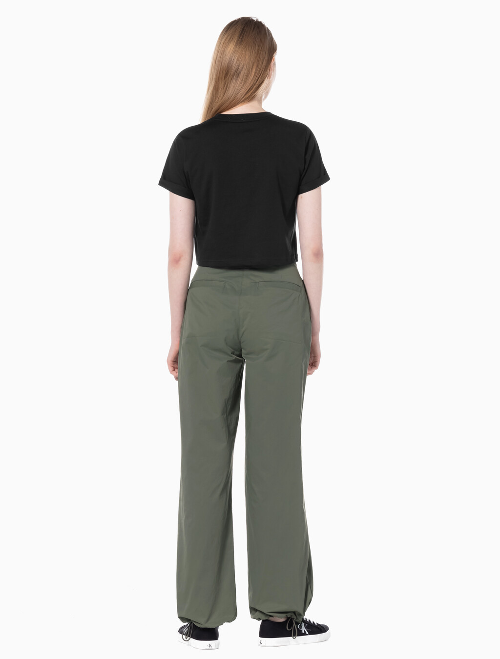 Buy 여성 릴렉스핏 파라슈트 팬츠 in color DUSTY OLIVE