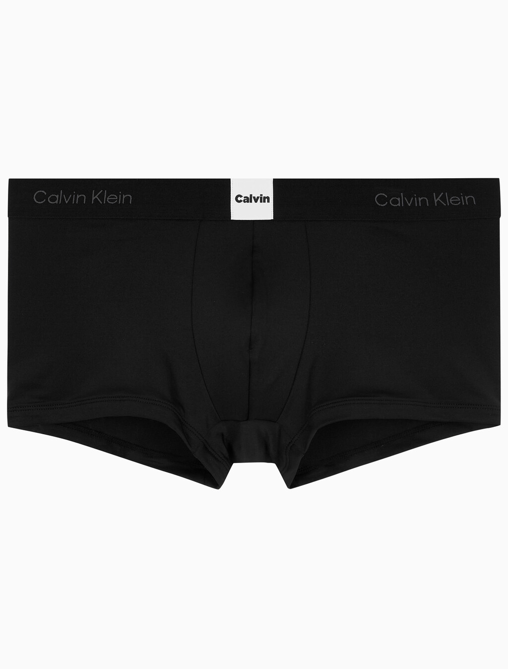 Buy 남성 모던 로고 패치 마이크로 로우 라이즈 트렁크 in color BLACK