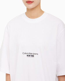 Buy 여성 모션 프로럴 티셔츠 원피스 in color BRIGHT WHITE