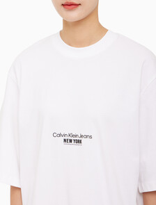 Buy 여성 모션 프로럴 티셔츠 원피스 in color BRIGHT WHITE