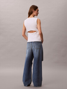 Buy 여성 우븐라벨 베이비립 컷아웃 탱크 in color BRIGHT WHITE