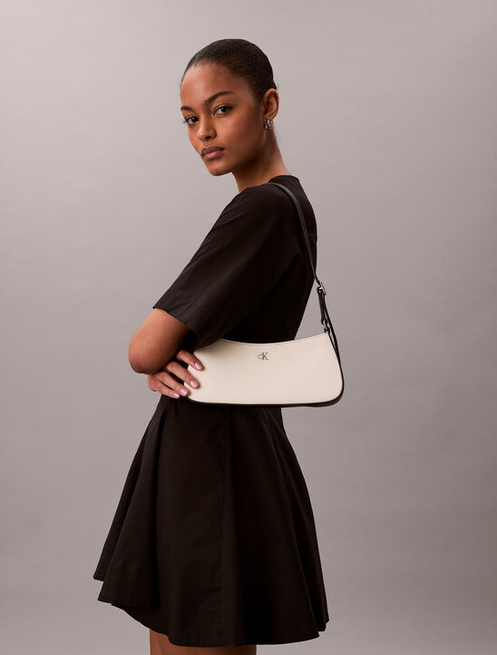 여성 하드웨어 모노그램 캔버스 스몰 숄더 백