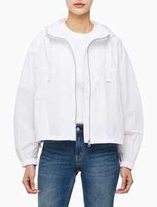 Buy 여성 패커블 윈드 브레이커 in color BRIGHT WHITE