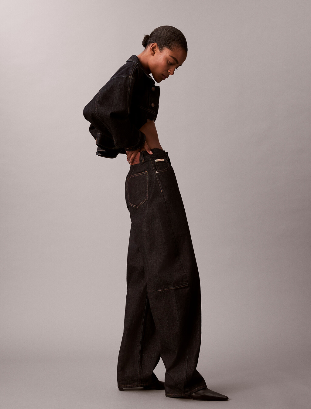 Buy 여성 홀스슈핏 린스 워시 데님 in color TENCEL RINSE BLUE