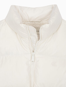 Buy 남녀공용 스탠드 카라 글로시 다운 푸퍼 자켓 in color WHITE