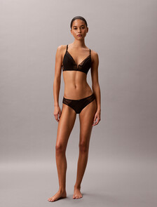 Buy 여성 CK 블랙 지오 레이스 트라이앵글 in color BLACK