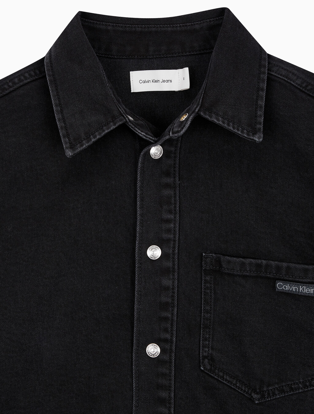 Buy 여성 크롭 대드 데님 셔츠 in color WASHED BLACK LOGO LACE