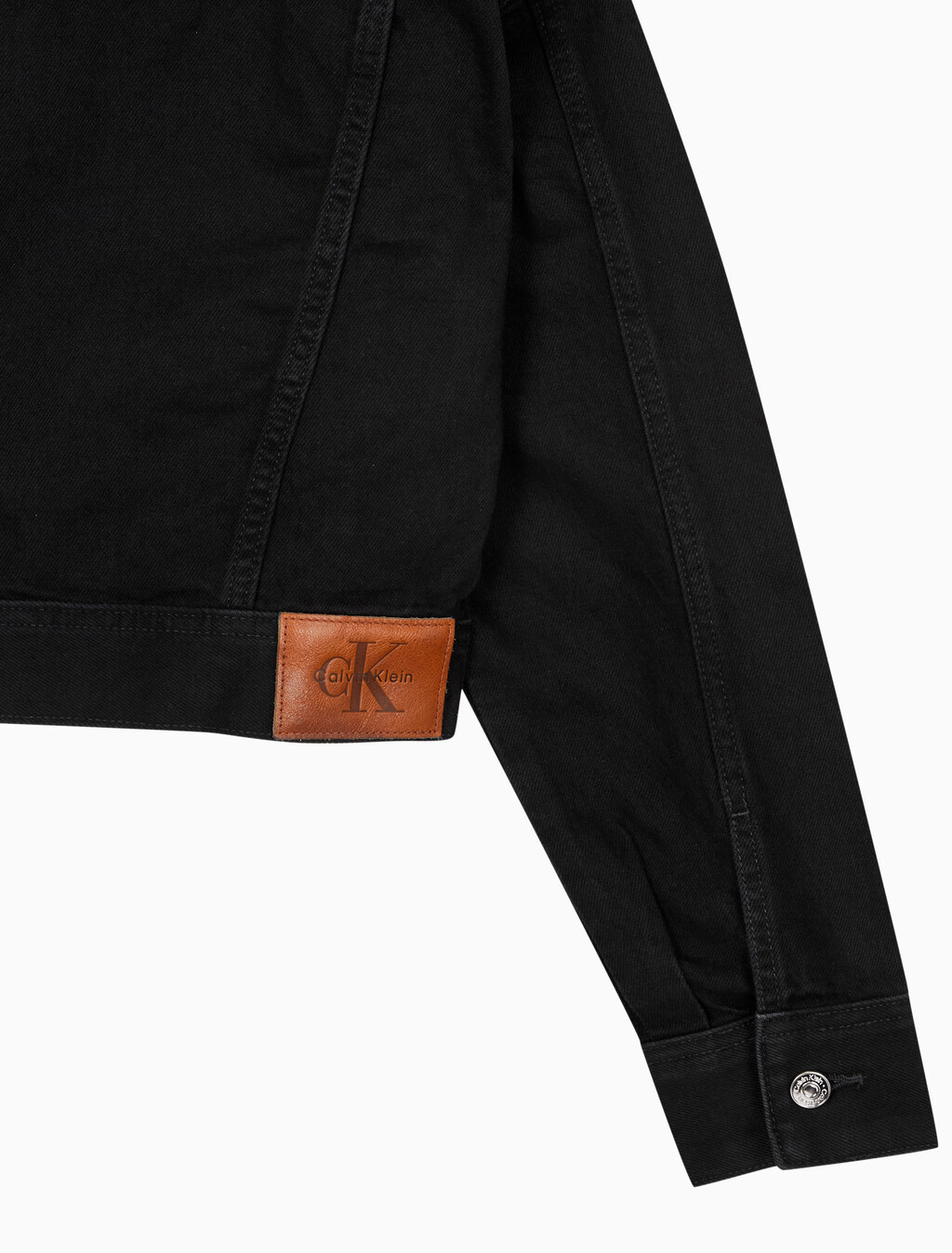 Buy 여성 크롭 블랙 데님 자켓 in color Black