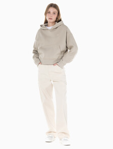 Buy 여성 테이퍼드핏 린스 데님 in color CREAM