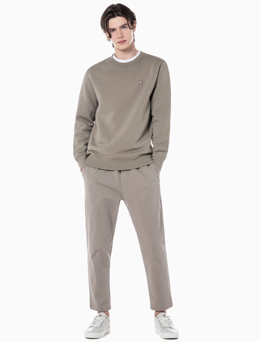 Buy 남성 슬림핏 드로코드 치노 팬츠 in color PERFECT TAUPE