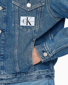 Buy 여성 모노그램 뱃지 데님 자켓 in color MID BLUE BACK EMBRO
