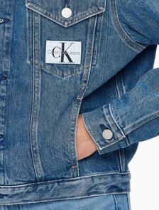 Buy 여성 모노그램 뱃지 데님 자켓 in color MID BLUE BACK EMBRO