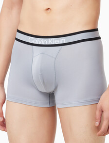 Buy 남성 아이콘 엑티브 메쉬 트렁크 in color Grey