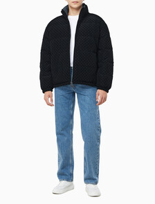 Buy 남성 나일론 리버서블 올오버프린트 다운 푸퍼 자켓 in color BLACK