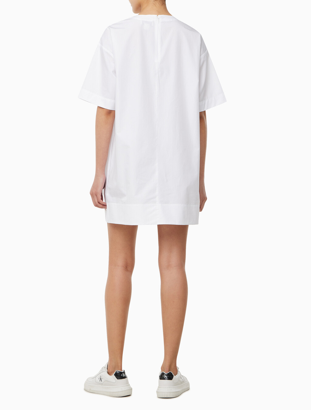 Buy 여성 캐주얼 오프 바디 셔츠 드레스 in color BRILLIANT WHITE