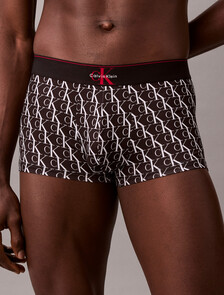 Buy 남성 CK 그래픽 마이크로 로우 라이즈 트렁크 in color BLACK PRINT