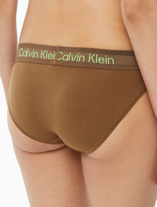 Buy 여성 스텐실 로고 AF 비키니 in color COFFEE LIQUER W. JASMINE
GREEN LOGO
