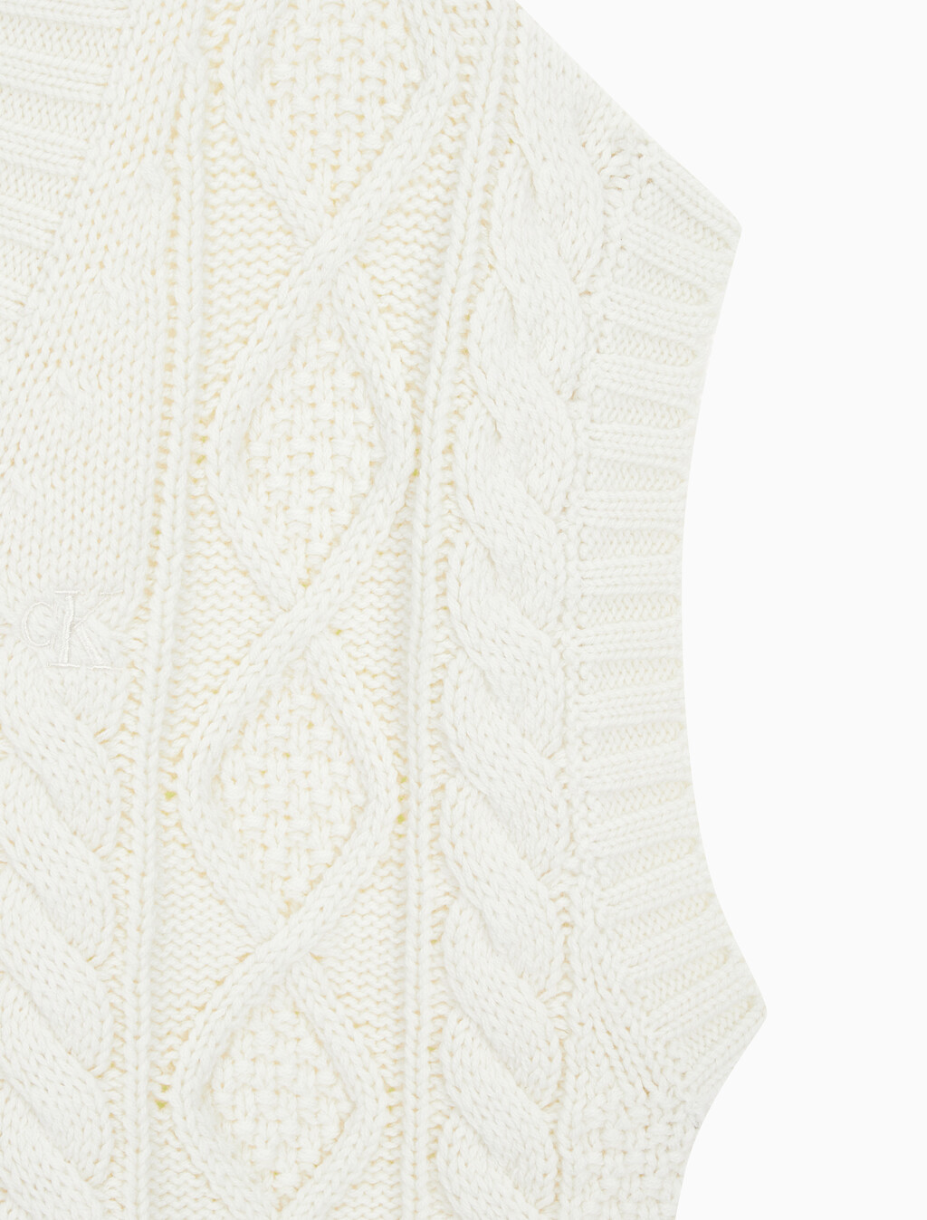 Buy 여성 바시티 케이블 베스트 in color WHITE
