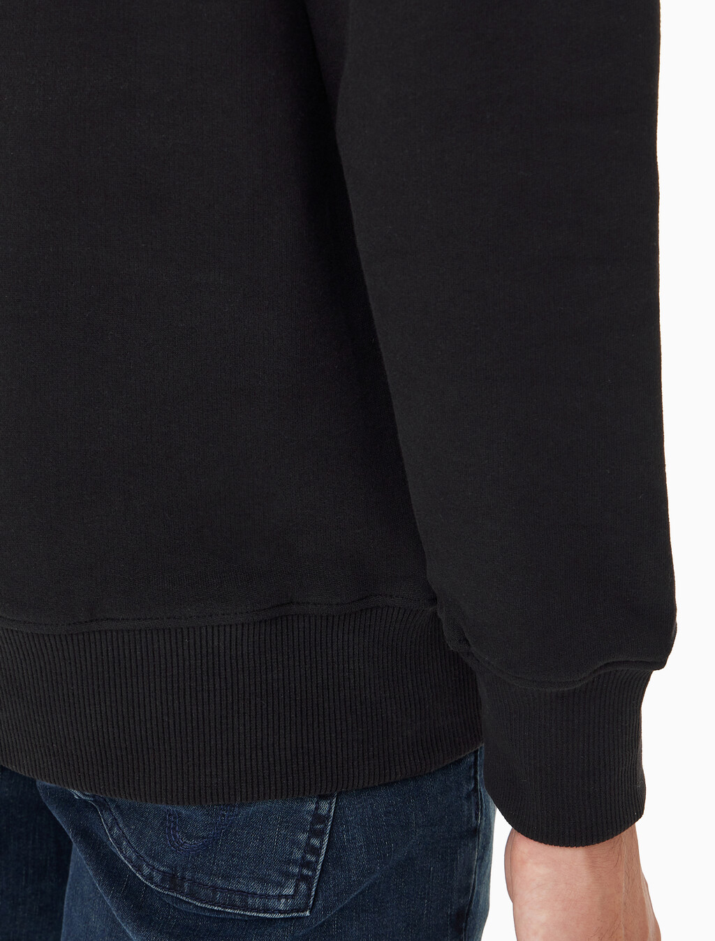 Buy 남성 셔닐 모노로고 기모 스웻셔츠 in color CK BLACK