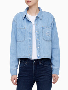 Buy 여성 대드핏 크롭 라이트 블루 데님 셔츠 in color CHALKY BLUE
