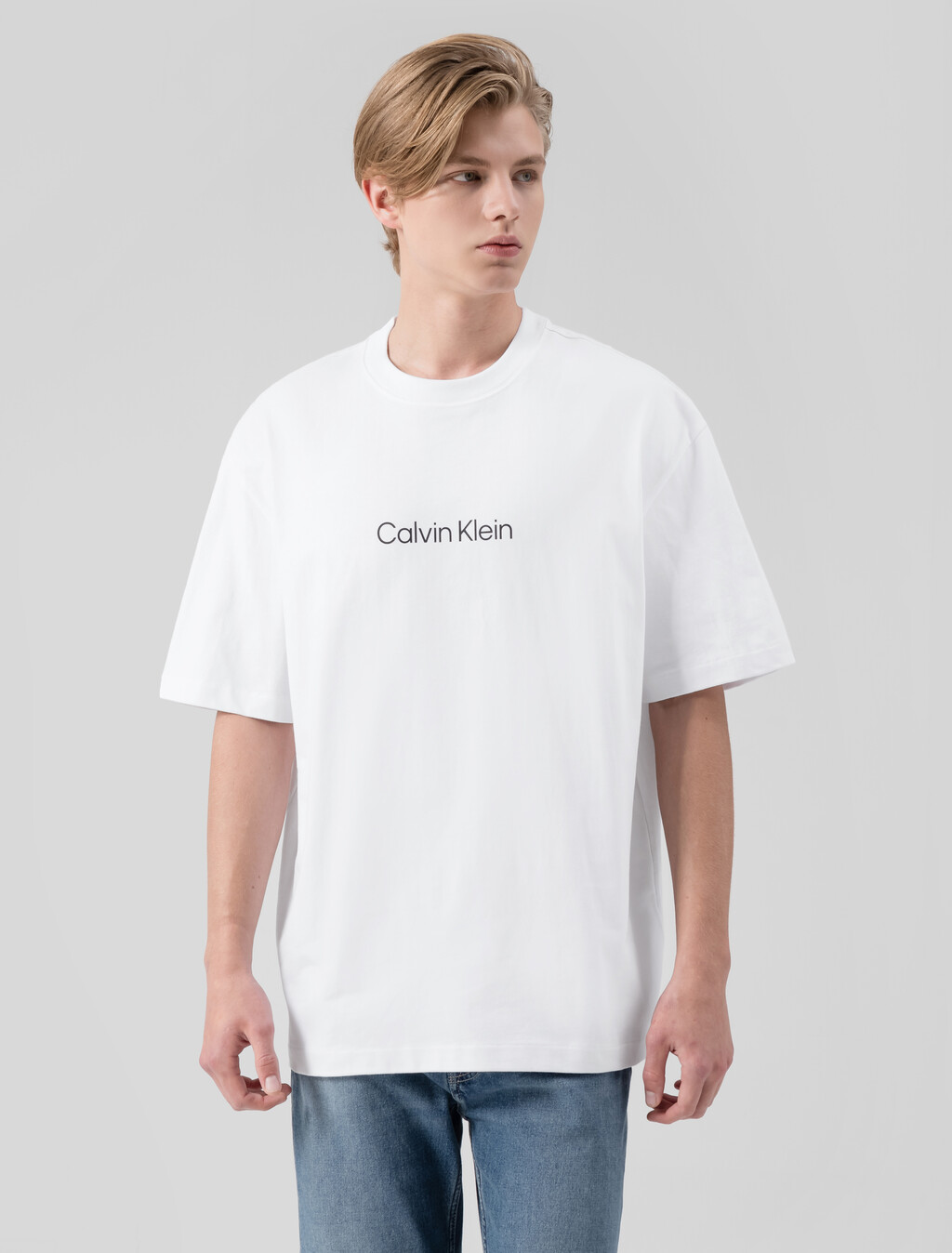 Buy 남성 릴렉스핏 헤비 코튼 크루넥 반팔 티셔츠  in color BRILLIANT WHITE