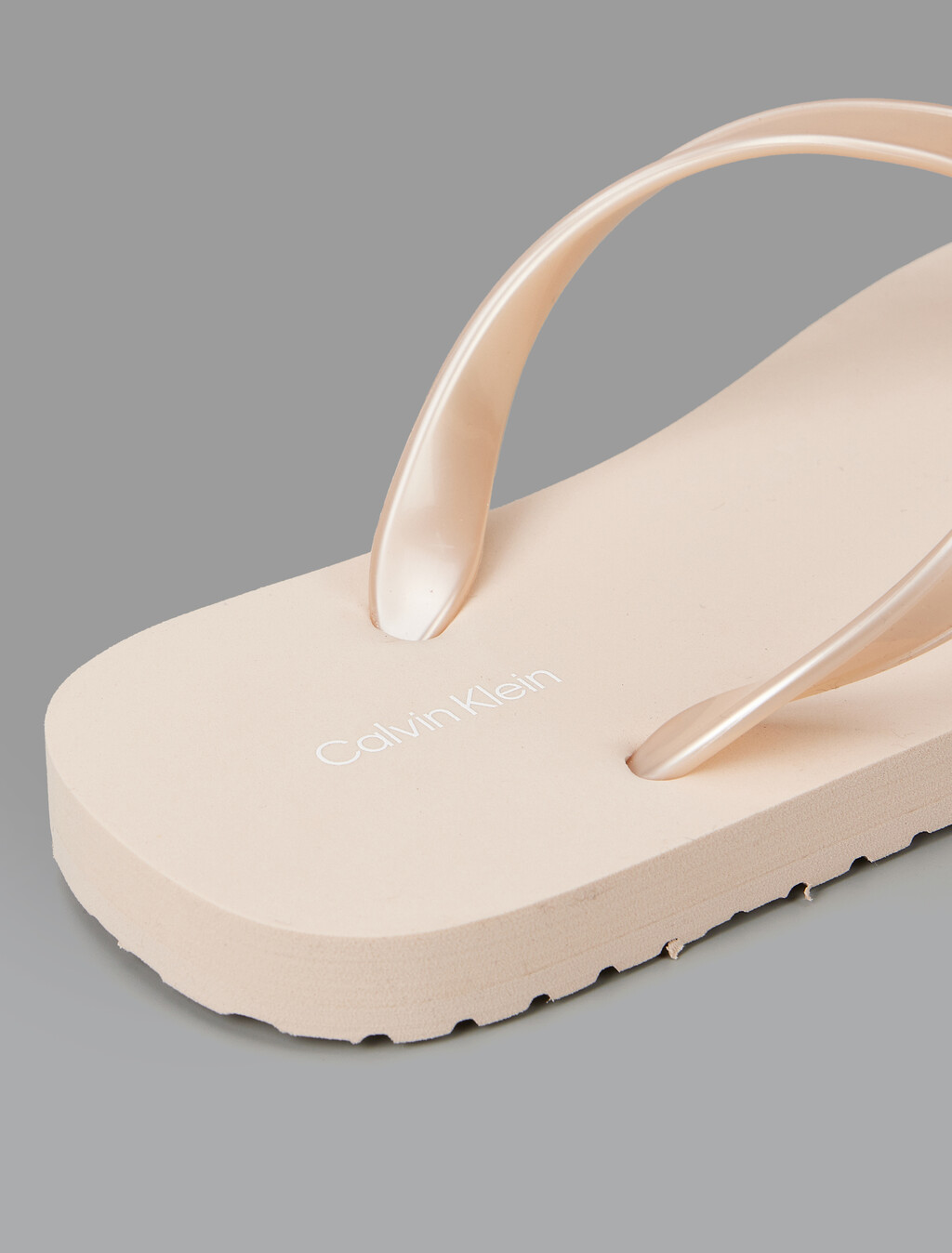 Buy 여성 에르와 TPU 메탈릭 플립플랍 in color PINK BEIGE