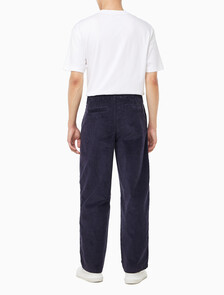 Buy 남성 코듀로이 플리티드 하프 엘라스틱 팬츠 in color Navy