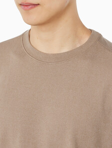 Buy 남성 플러쉬 롱 슬리브 탑 in color BROWN