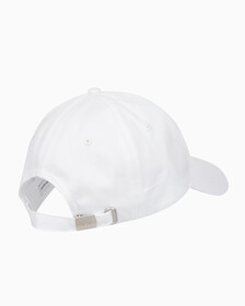 Buy 남녀공용 CK 엠브로이더리 로고 볼캡 in color BRIGHT WHITE
