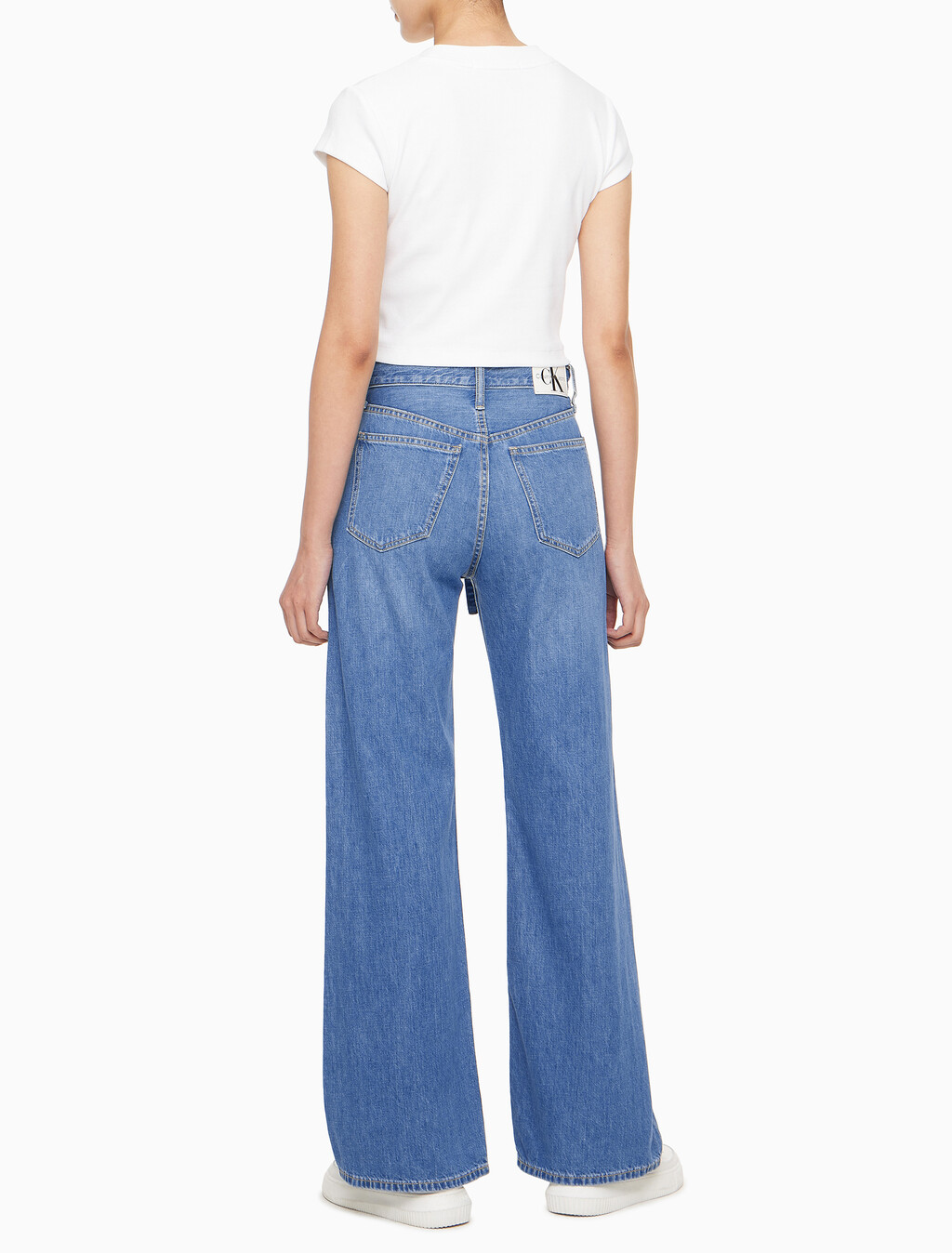Buy 여성 하이라이즈 와이드핏 미드블루 텐셀 데님 in color MID BLUE BACK EMBRO