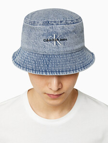 Buy 남성 데님 버킷햇 in color BLUE