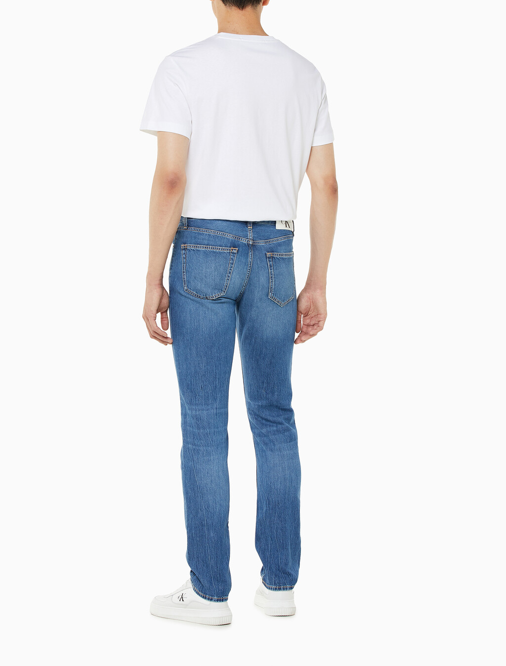 Buy 남성 어센틱 스트레이트핏 라이트블루 데님 in color CHALKY BLUE