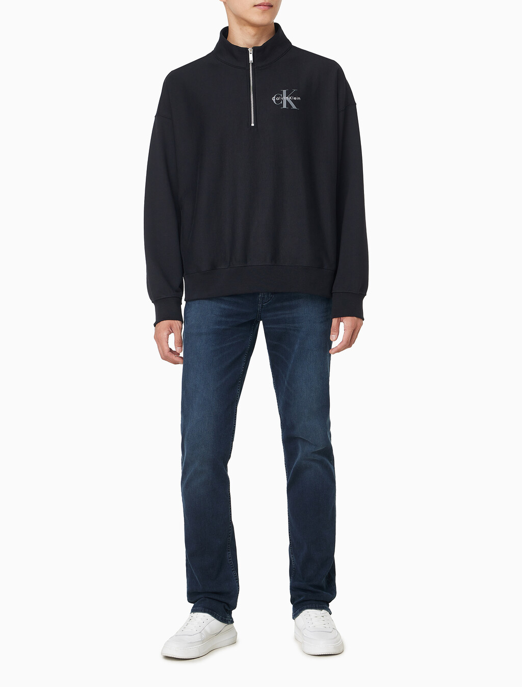 Buy 남성 프리미엄 테리 마이크로 모노로고 쿼터지퍼 풀오버 in color BLACK