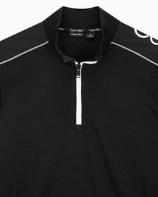 Buy 남성 레귤러핏 1/4 ZIP 롱슬리브 탑 in color BLACK