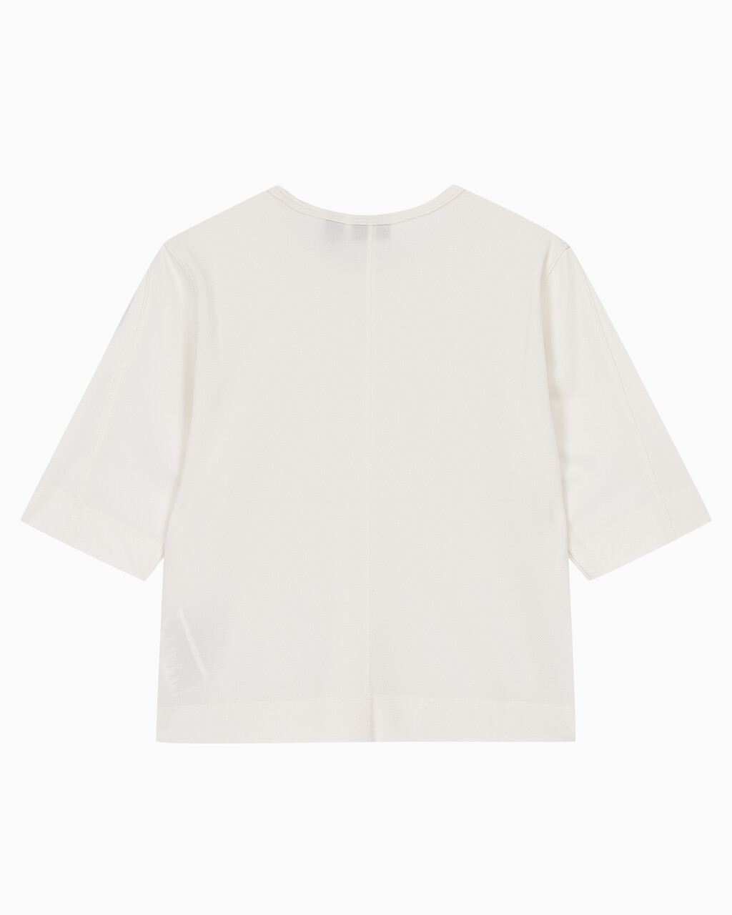 Buy 여성 박시 핏 에센셜 기능성 반팔 티셔츠 in color WHITE