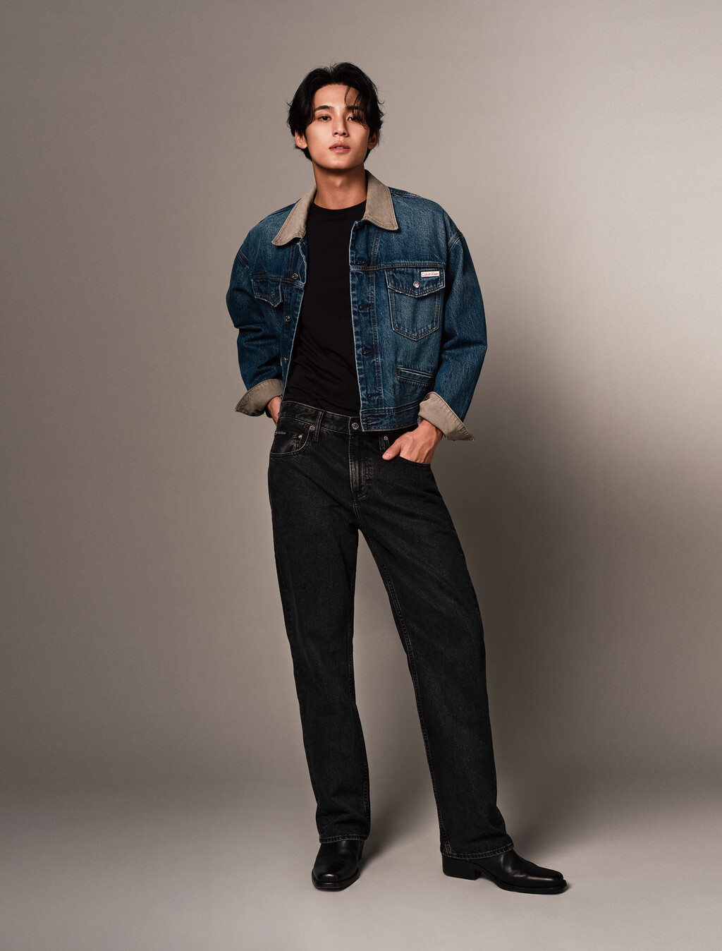 Buy 남성 80's 아이콘 다크블루 데님 자켓 in color DARK BLUE