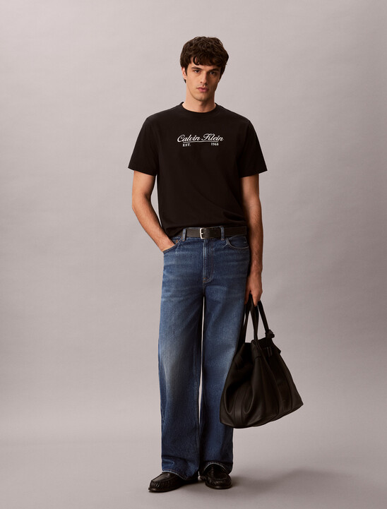 캘빈 커시브 그래픽 티