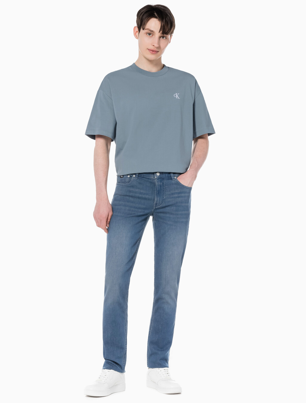 Buy 남성 바디핏 블루그레이 데님 in color GREY STEPPED RELEASE HEM