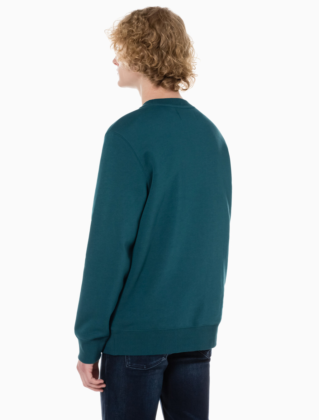 Buy 남성 레귤러핏 인스티튜셔널 로고 기모 스웨트셔츠 in color ATLANTIC DEEP