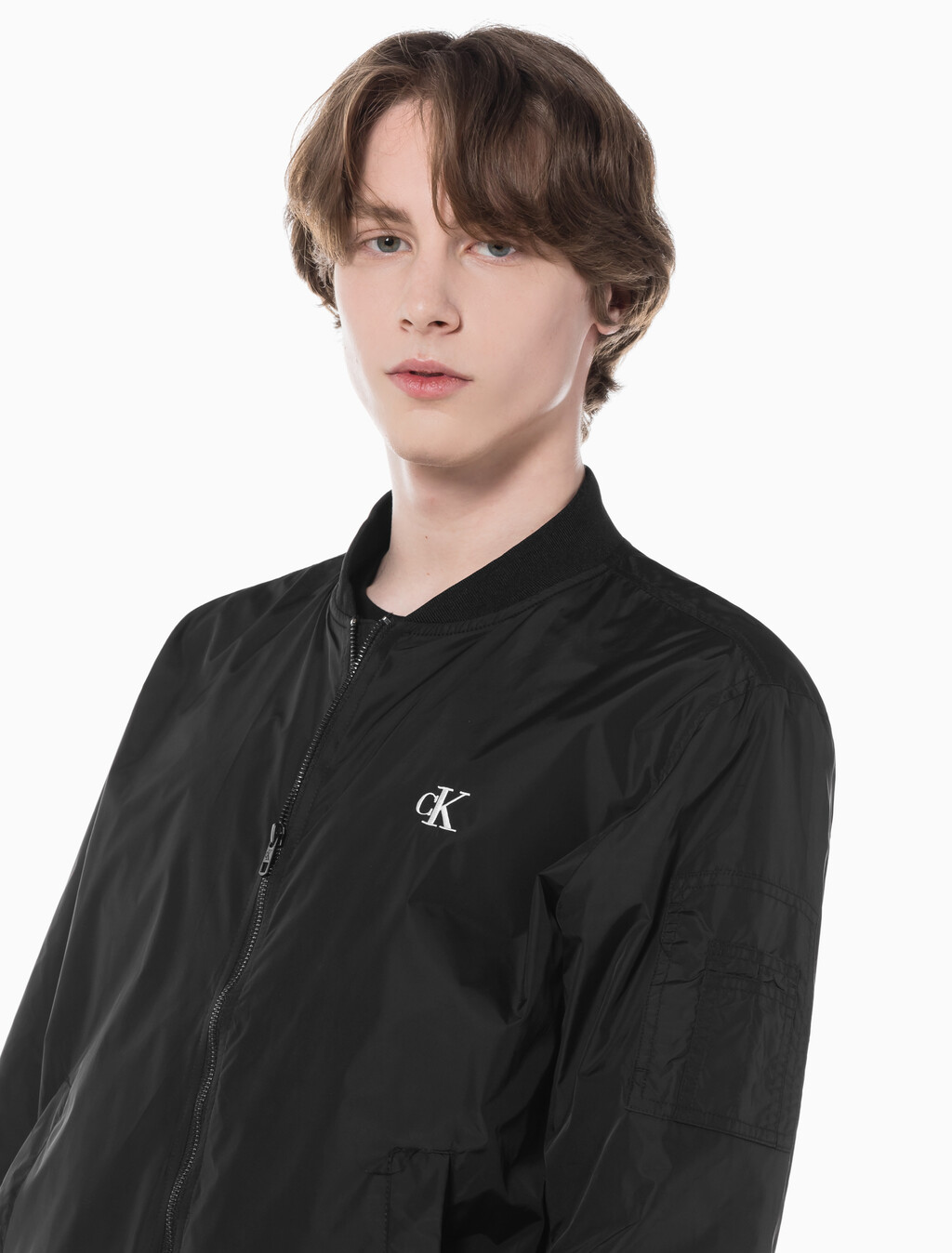 Buy 남성 나일론 봄버 자켓 in color CK BLACK