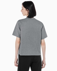 Buy 여성 릴렉스드 스탠다드로고 크루넥 반팔 티셔츠 in color MEDIUM GREY HEATHER