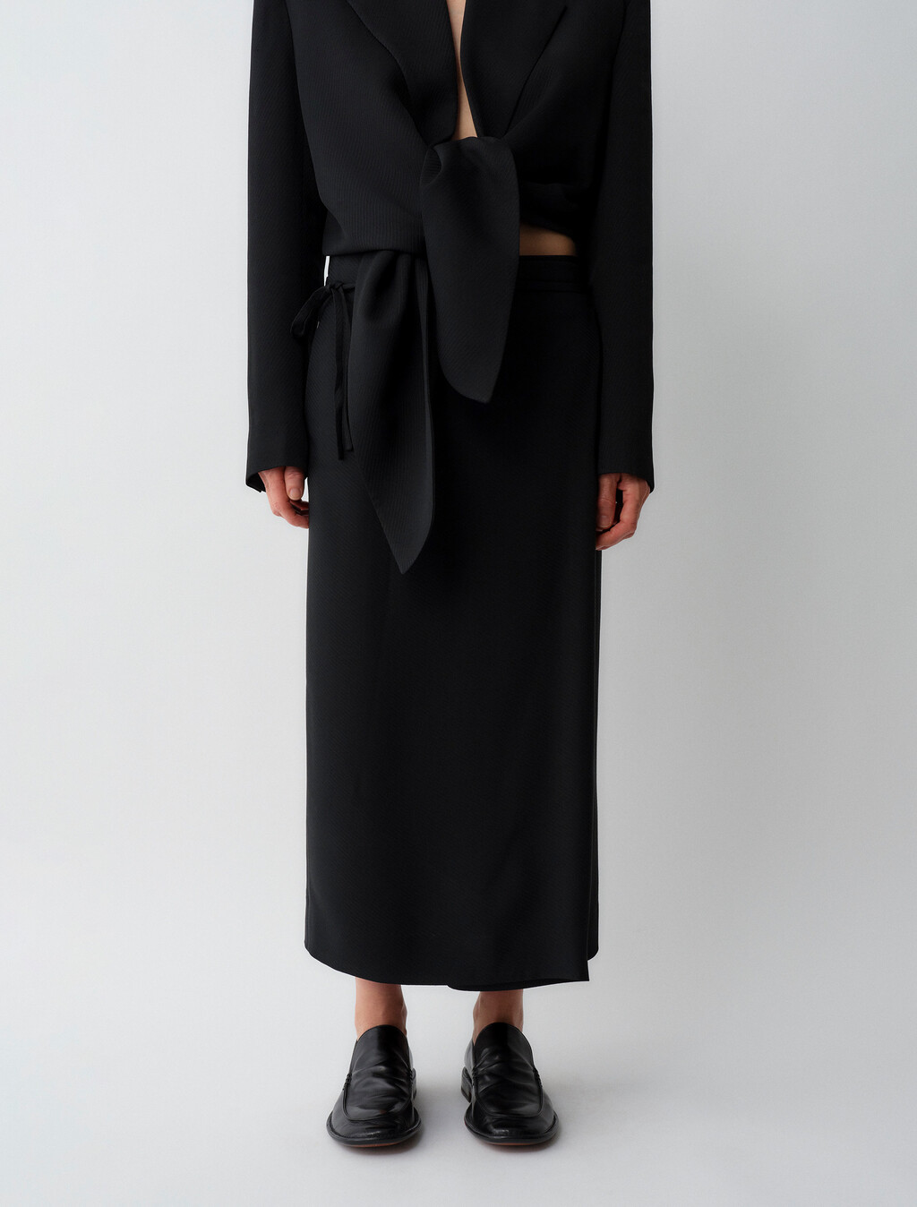 Buy HALLIE WOMENS SKIRT in color BLACK