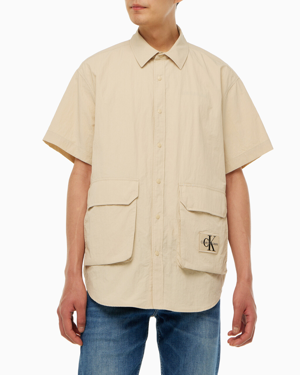 Buy 남성 유틸리티 오버핏 반팔 셔츠 in color CLASSIC BEIGE