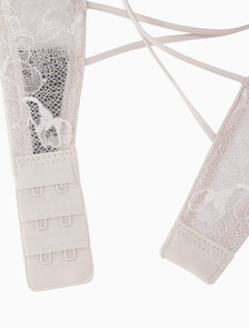 Buy 여성 CK 블랙 브라이덜 AF 플런지 푸쉬업 브라(ADD A SIZE) in color PINK IVORY
