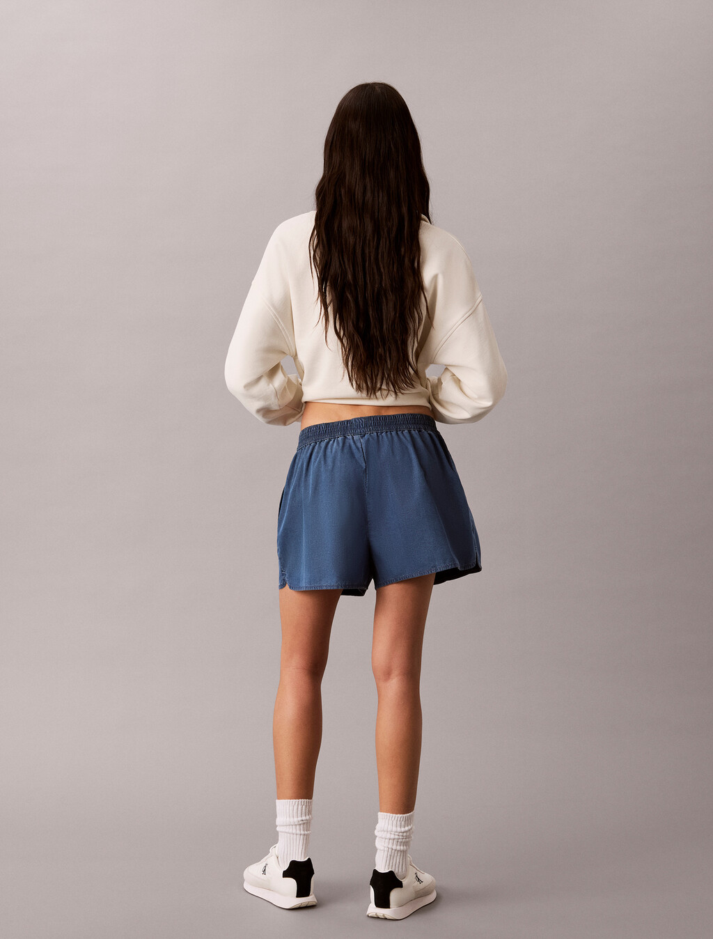 Buy 여성 플리츠 애슬레틱 쇼츠 in color Paradise Blue