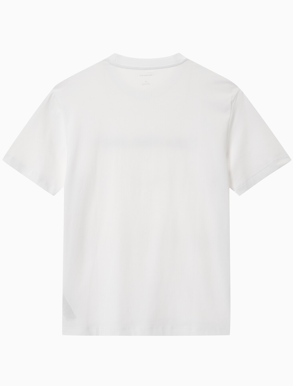 Buy 남성 레귤러핏 인스티튜셔널 로고 반팔 티셔츠 in color BRILLIANT WHITE