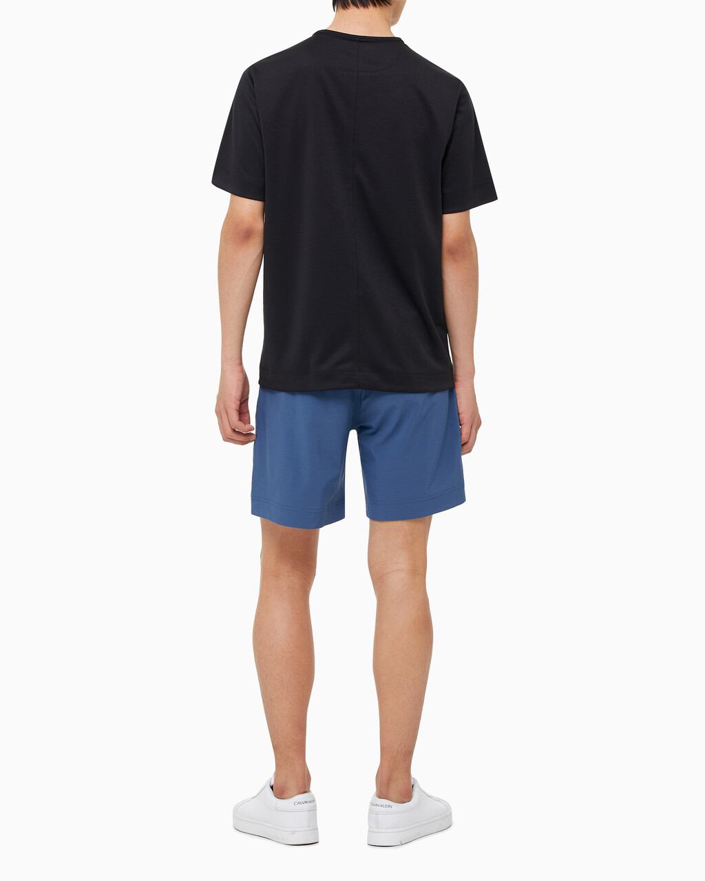 Buy 남성 레귤러 핏 에센셜 하이 스트레치 기능성 우븐 쇼츠 in color CRAYON BLUE