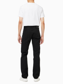 Buy 남성 스탠다드 스트레이트핏 블랙 데님 in color WASHED BLACK LOGO LACE