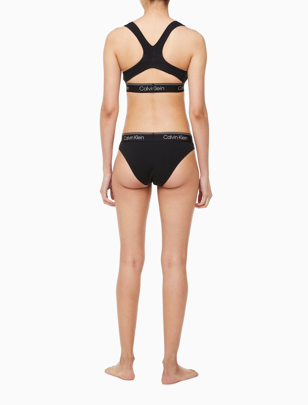 Buy 여성 에슬레틱 코튼 탕가 in color BLACK