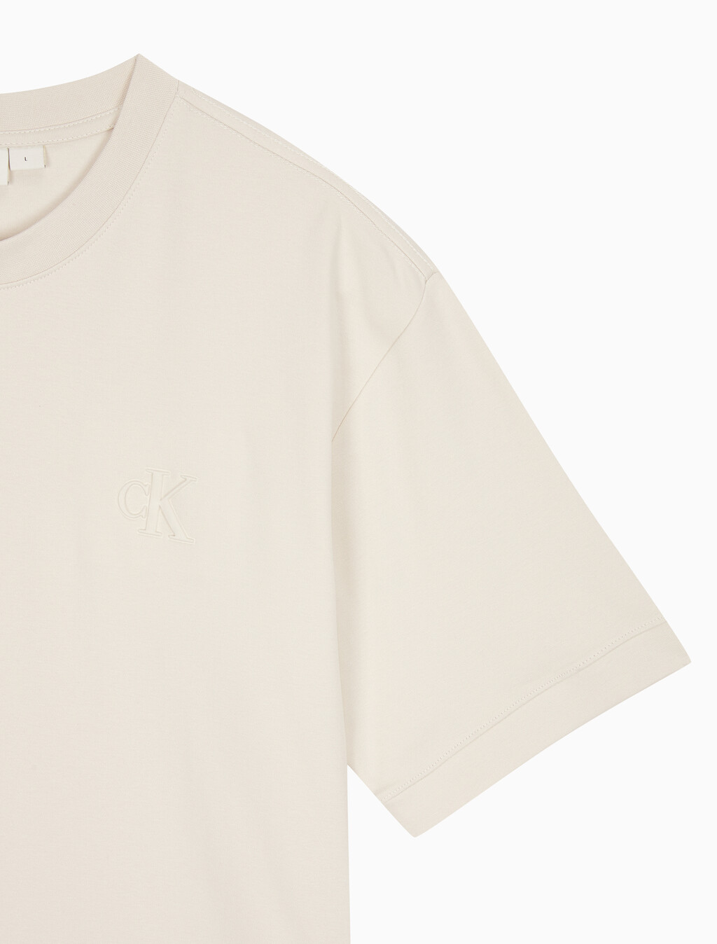Buy 남성 릴렉스핏 CK 인터락 반팔 티셔츠 in color LIGHT BEIGE